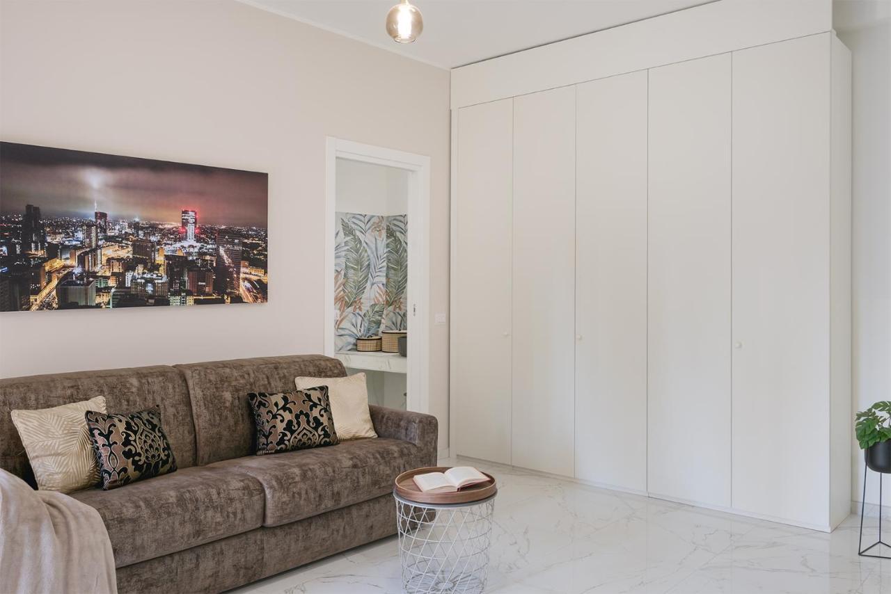 Ca' Lucia 2 - Affitti Brevi Italia Lägenhet Milano Exteriör bild